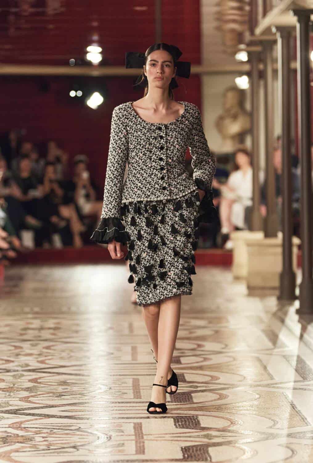 Chanel: Couture AW24 - 10 Magazine